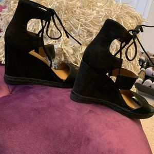 Frye Ghilley Sandals